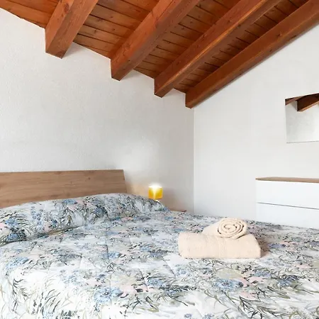 Maison Chateau - Vista Castello Di Pierre * Saint-Pierre